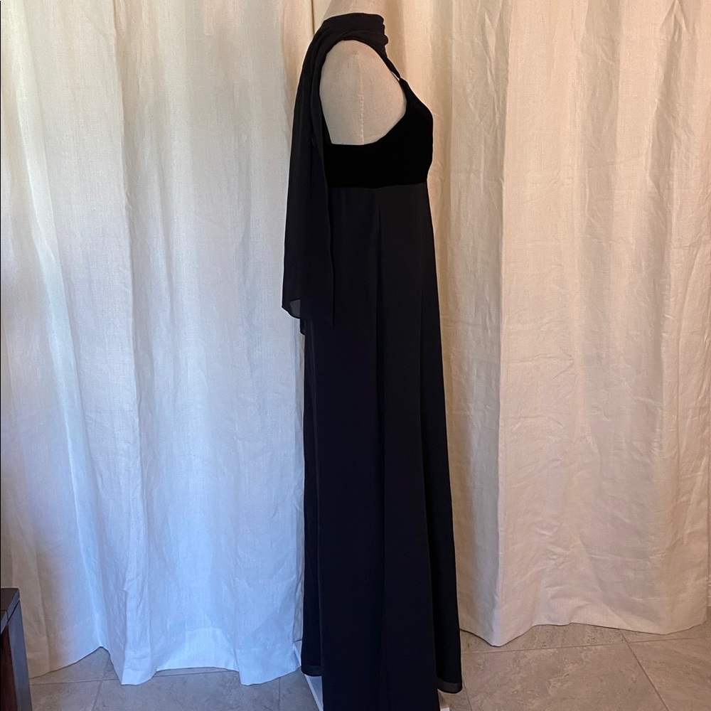 Night Way Collections Dress Gown - Picture 4 of 9